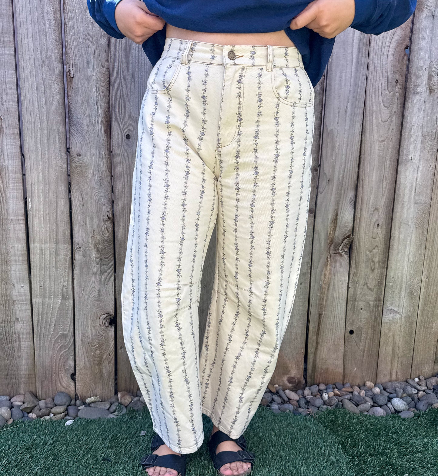 Petal Path Barrel Jeans- Periwinkle